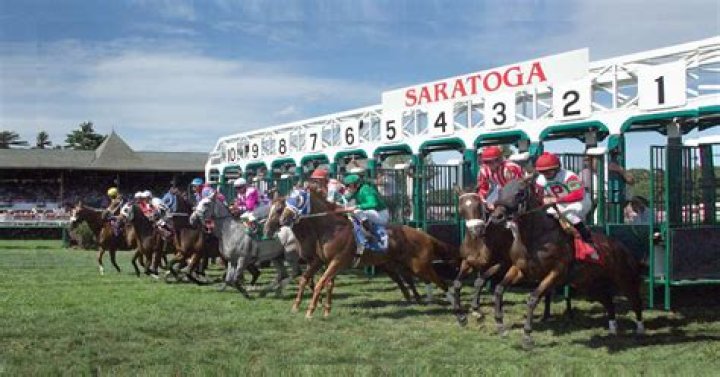 Can you bring alcohol to Saratoga race track