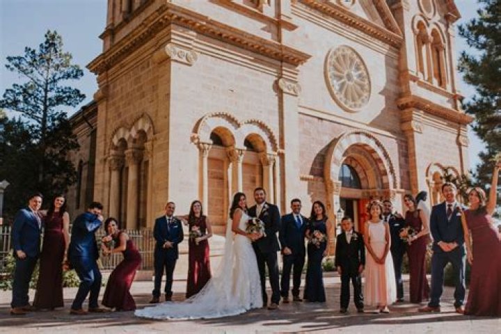 How do I get married in Santa Fe NM